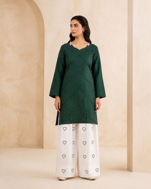 Naqsh-e-Dil – 2 Piece Embroidered Suit with Farshi Shalwar